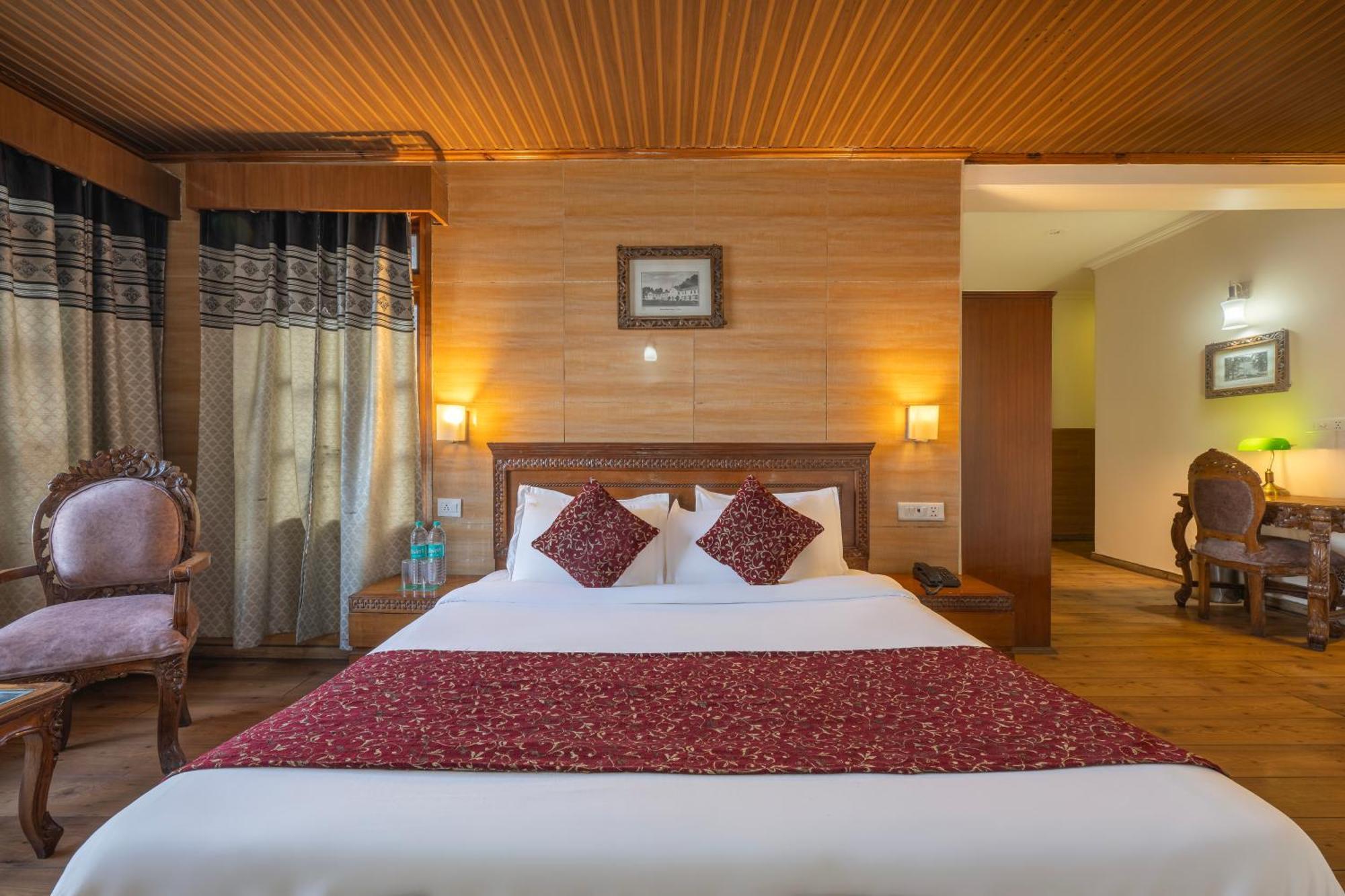 Wingait Inn - Hotel Near Mall Road Shimla Exterior photo
